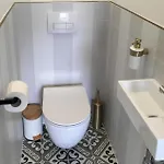 5 Bedroom Beautiful In Prázdninový dům Westende-Bad