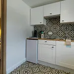 5 Bedroom Beautiful In Prázdninový dům *