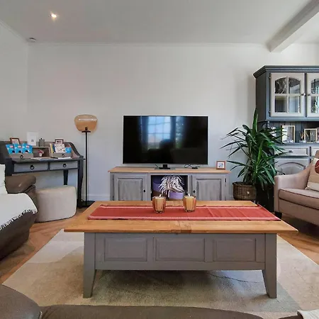 Σπίτι διακοπών 5 Bedroom Beautiful In